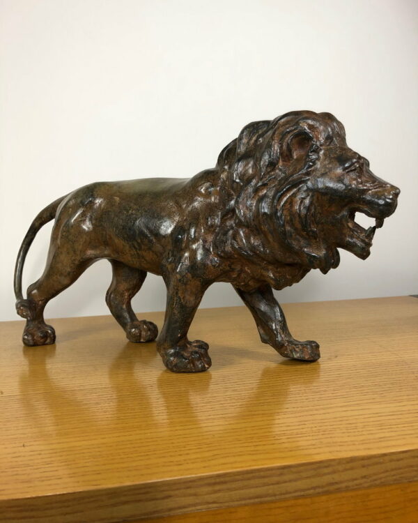 Statue de lion en bronze – Image 2