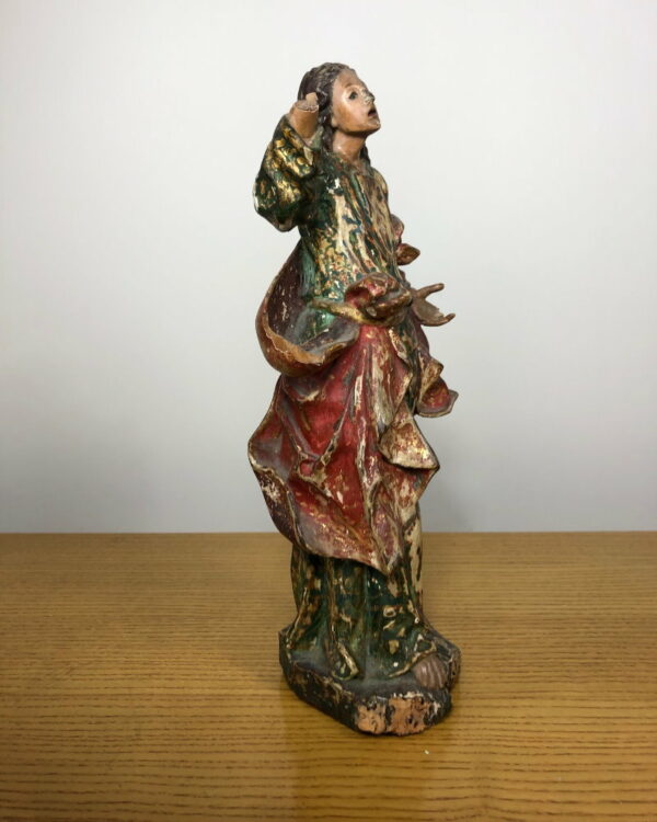 Statuette en bois polychrome XVIIIème siècle – Image 2